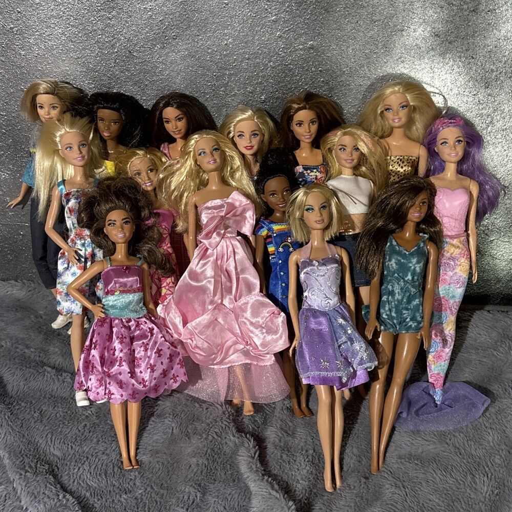 Mattel Barbie Lot Of 15 Different Barbies Dolls Dressed Dresses Some Shoes